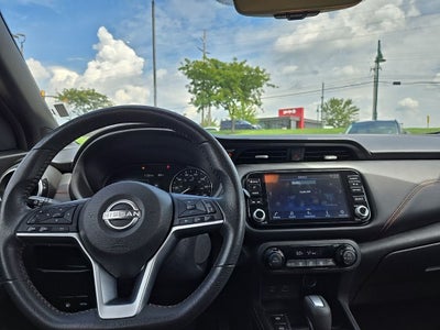 2023 Nissan Kicks SR