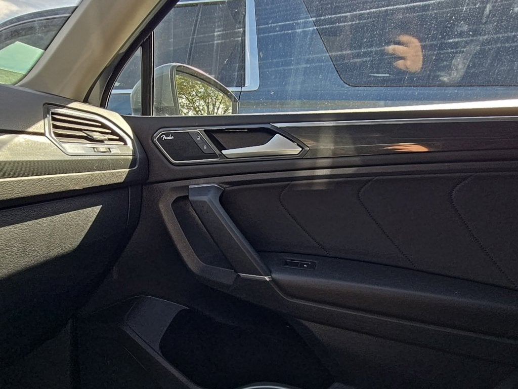 2018 Volkswagen Tiguan 2.0T SEL Premium 4Motion