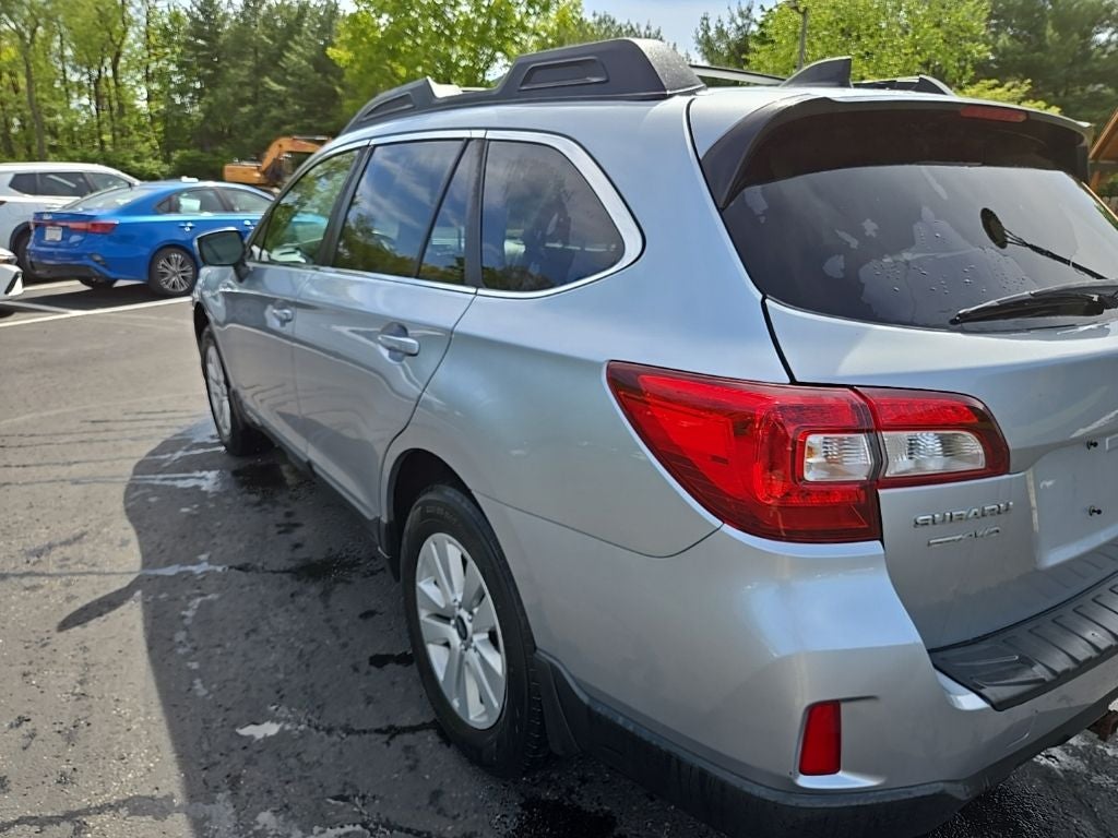 2017 Subaru Outback 2.5i Premium AWD