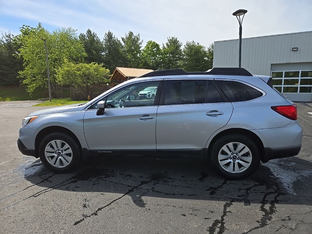 2017 Subaru Outback 2.5i Premium AWD