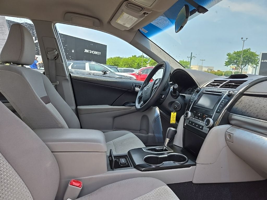 2013 Toyota Camry LE