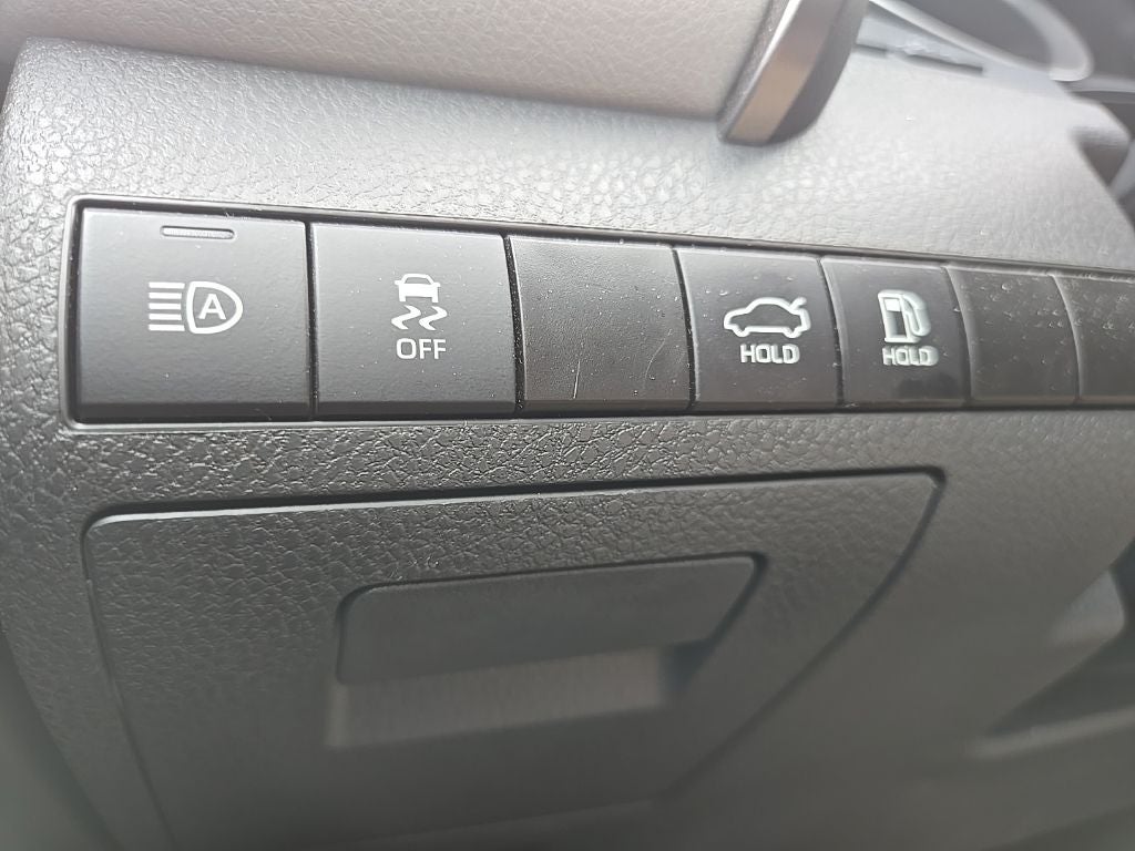 2024 Toyota Camry LE AWD