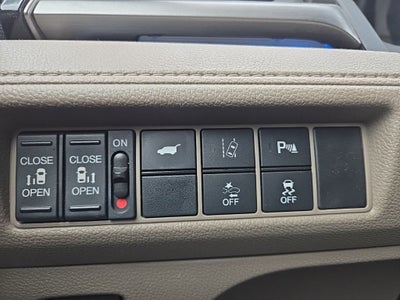 2018 Honda Odyssey Elite