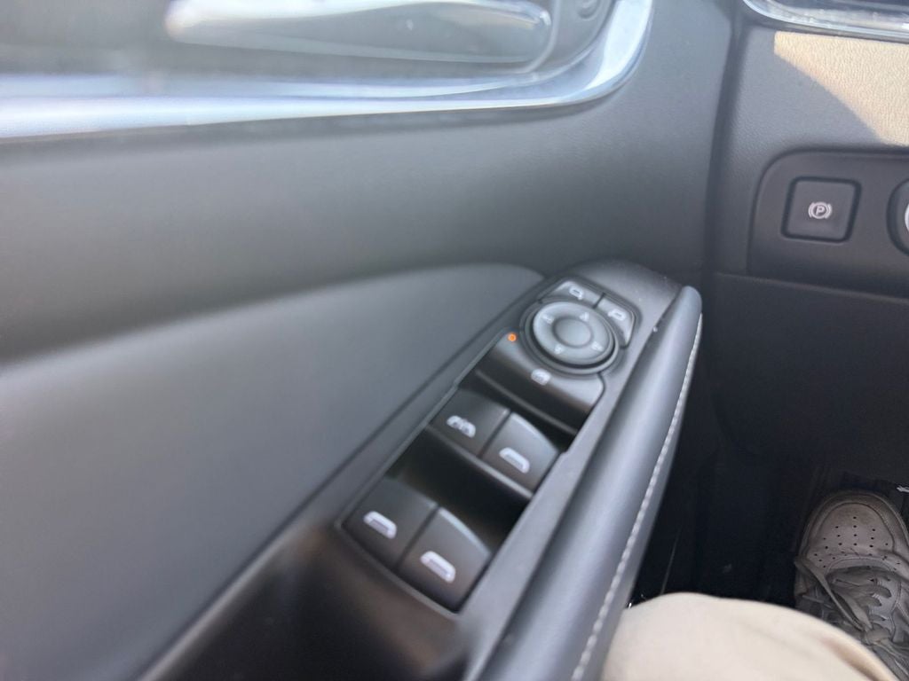 2019 Buick Enclave Essence AWD