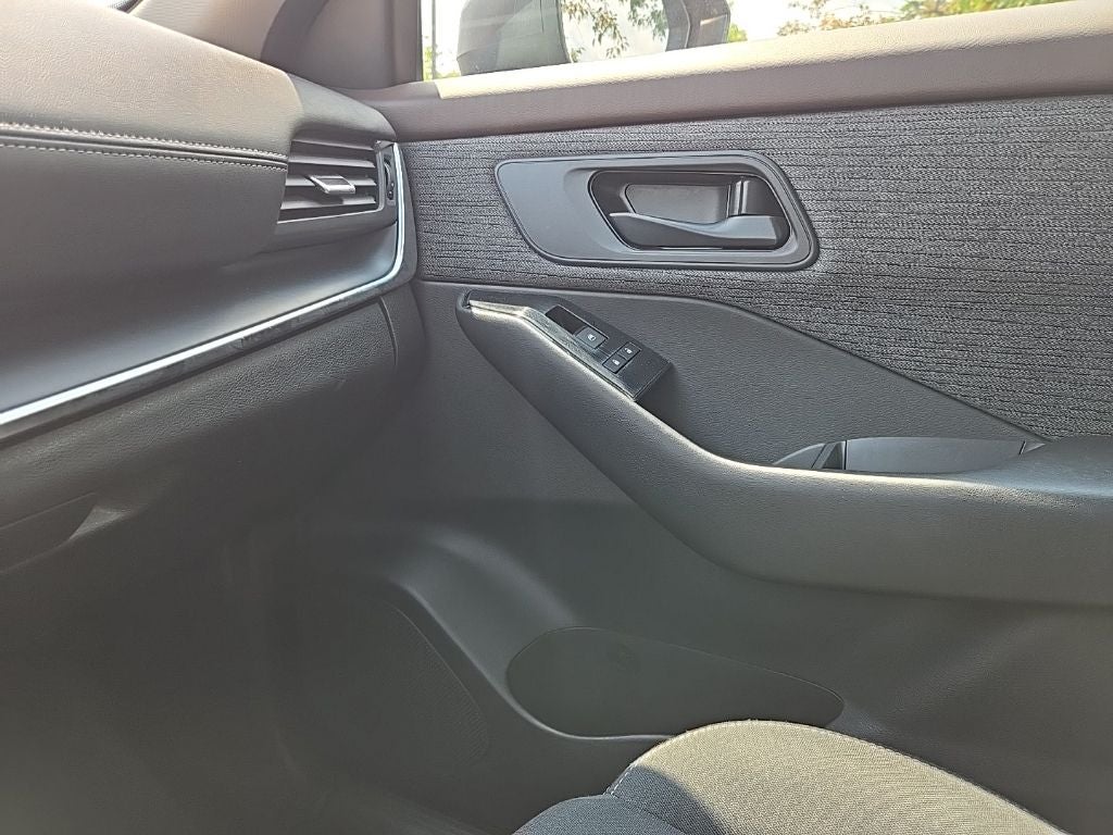 2023 Nissan Rogue S AWD