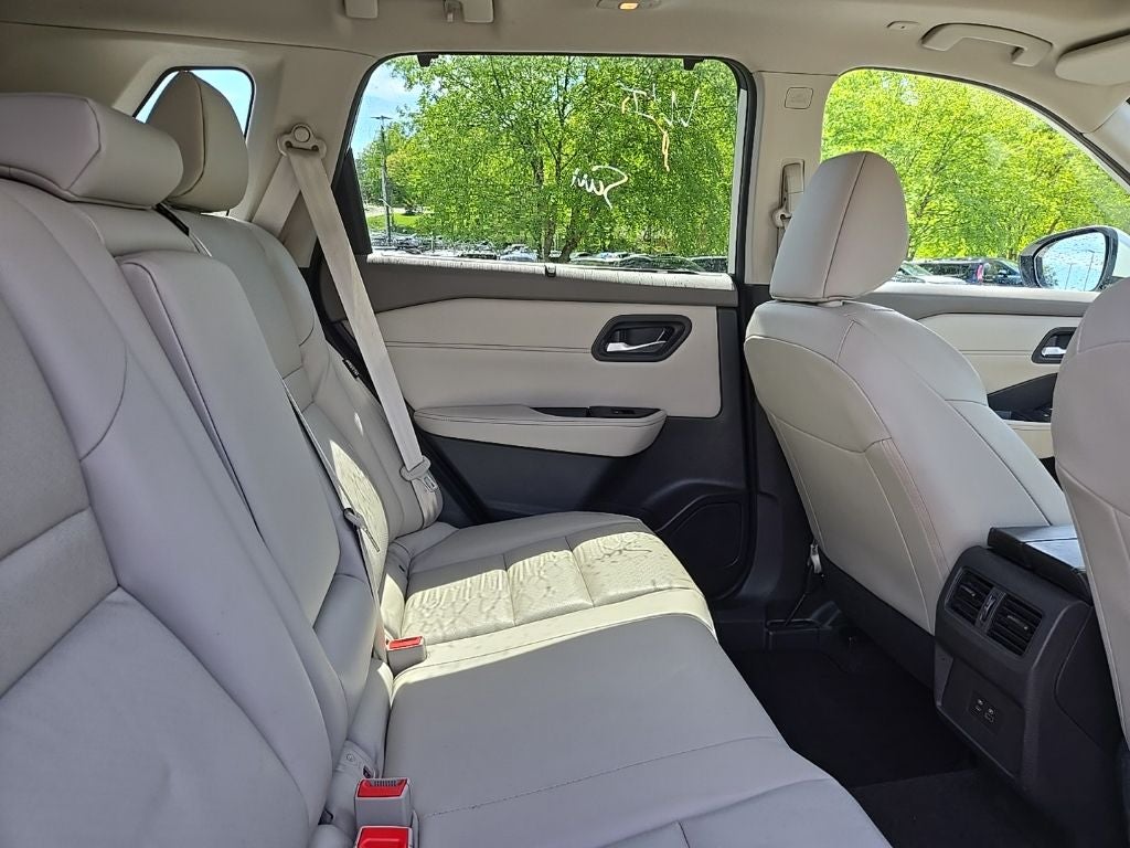 2023 Nissan Rogue SV AWD