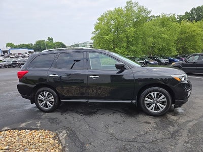 2020 Nissan Pathfinder S 4WD