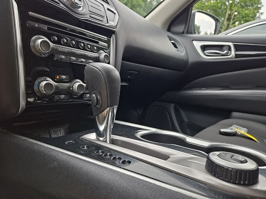 2020 Nissan Pathfinder S 4WD