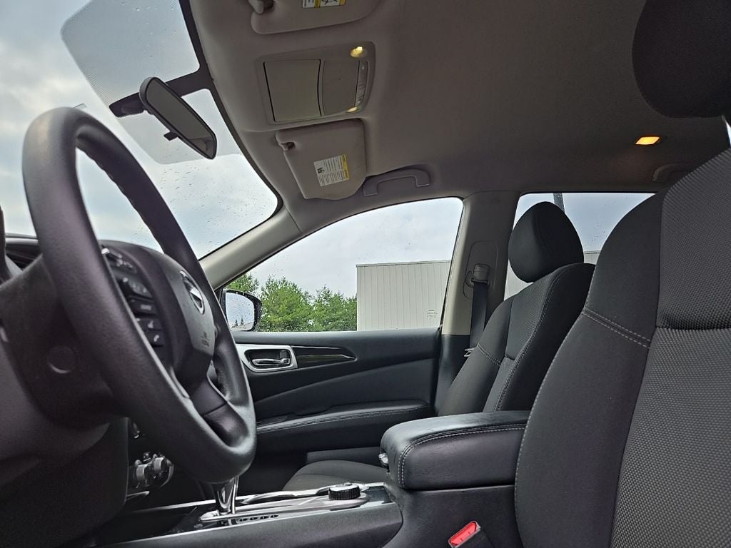 2020 Nissan Pathfinder S 4WD