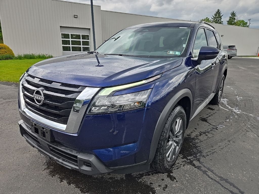 2024 Nissan Pathfinder SV 4WD