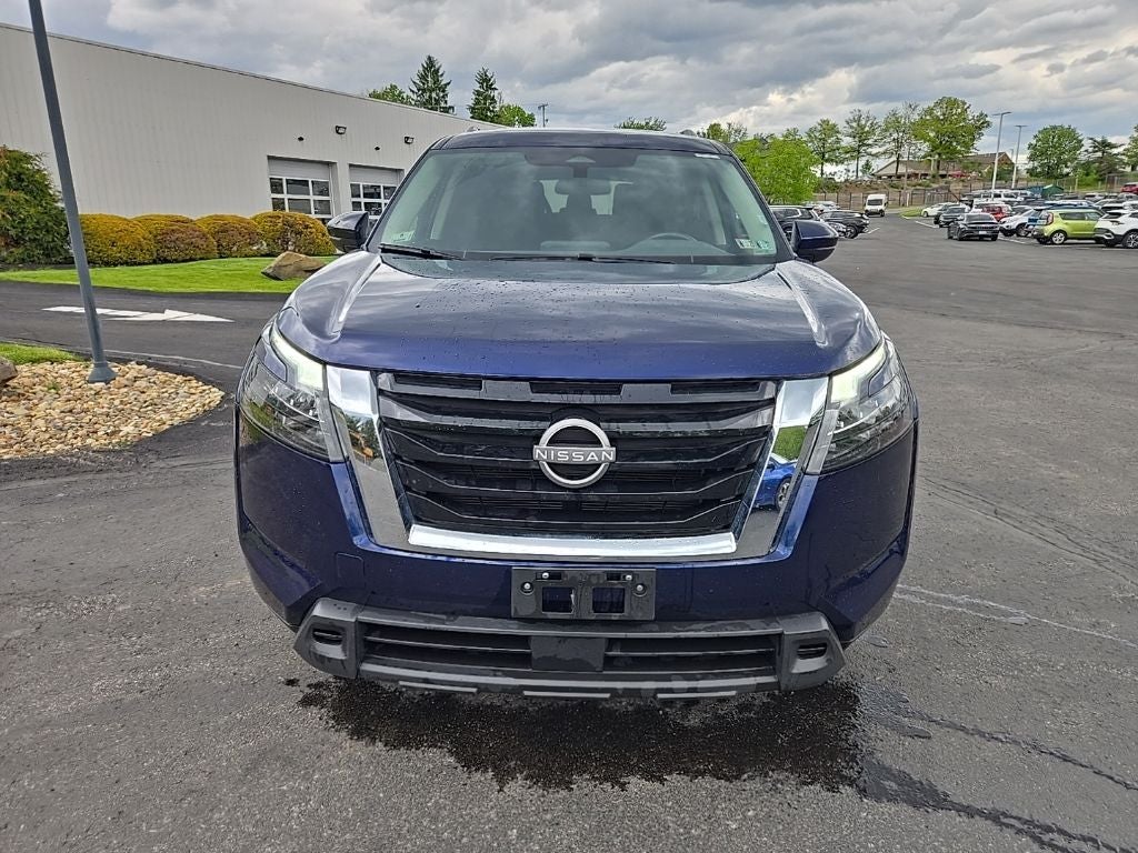2024 Nissan Pathfinder SV 4WD