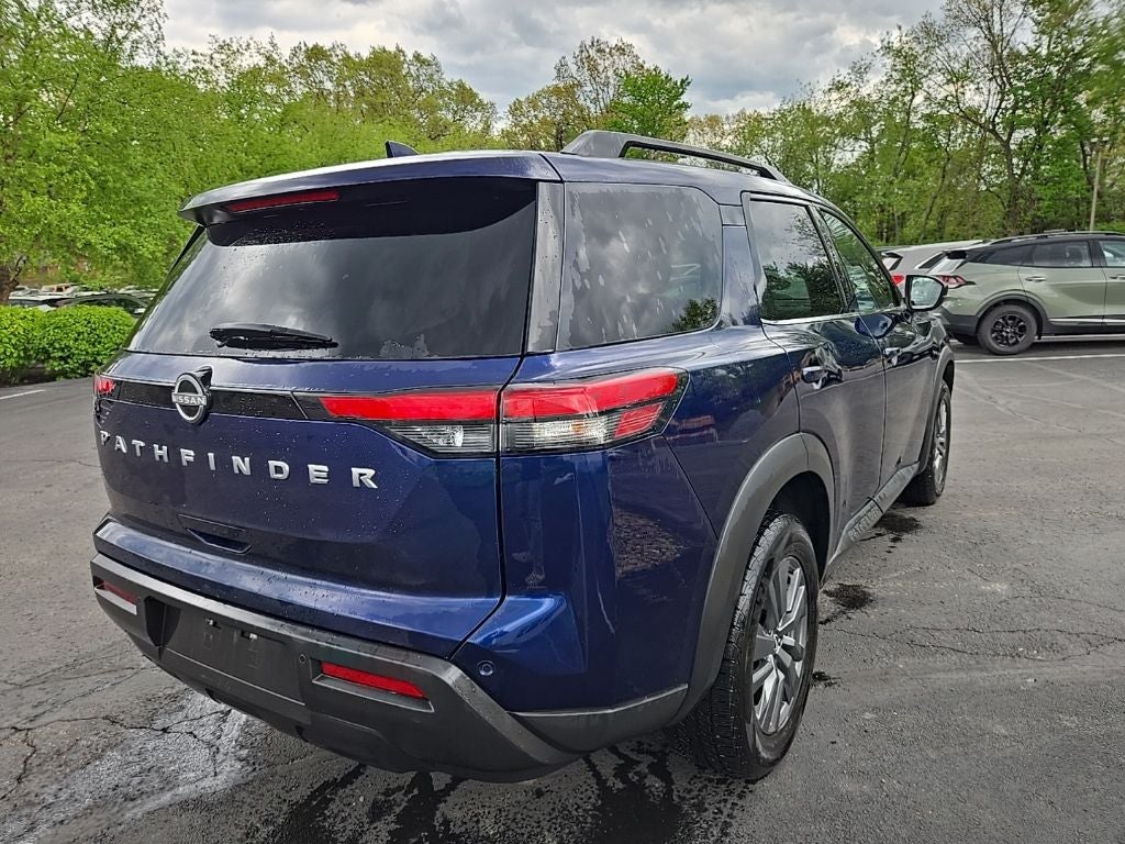 2024 Nissan Pathfinder SV 4WD