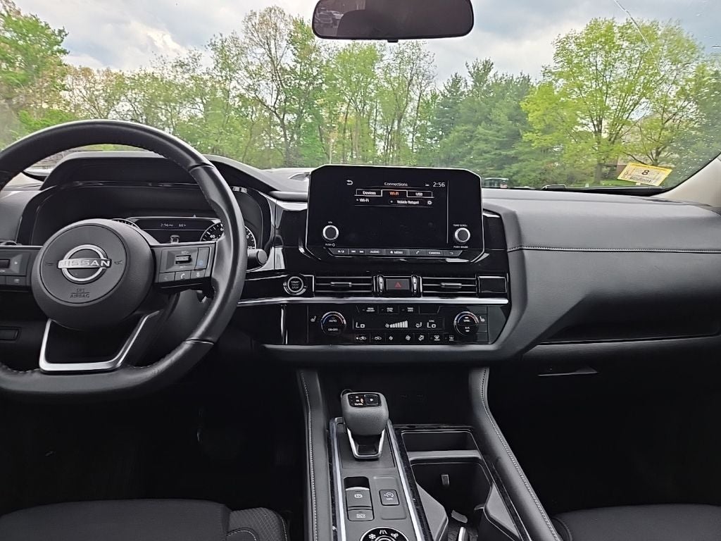 2024 Nissan Pathfinder SV 4WD