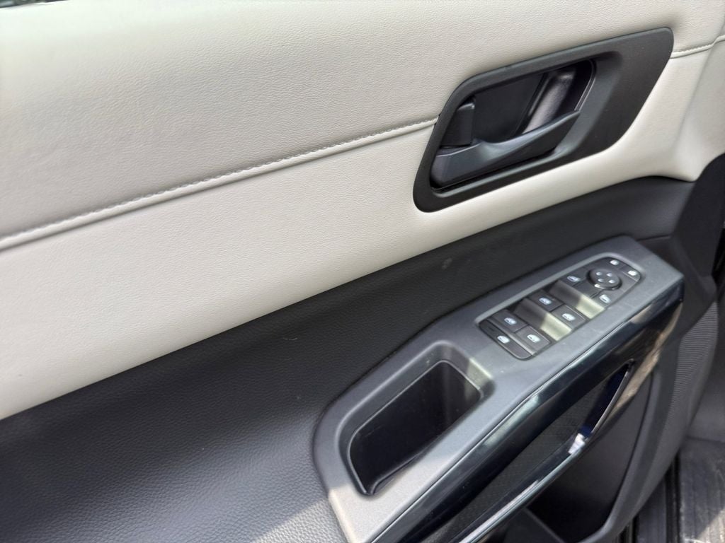 2024 Nissan Pathfinder SV 4WD