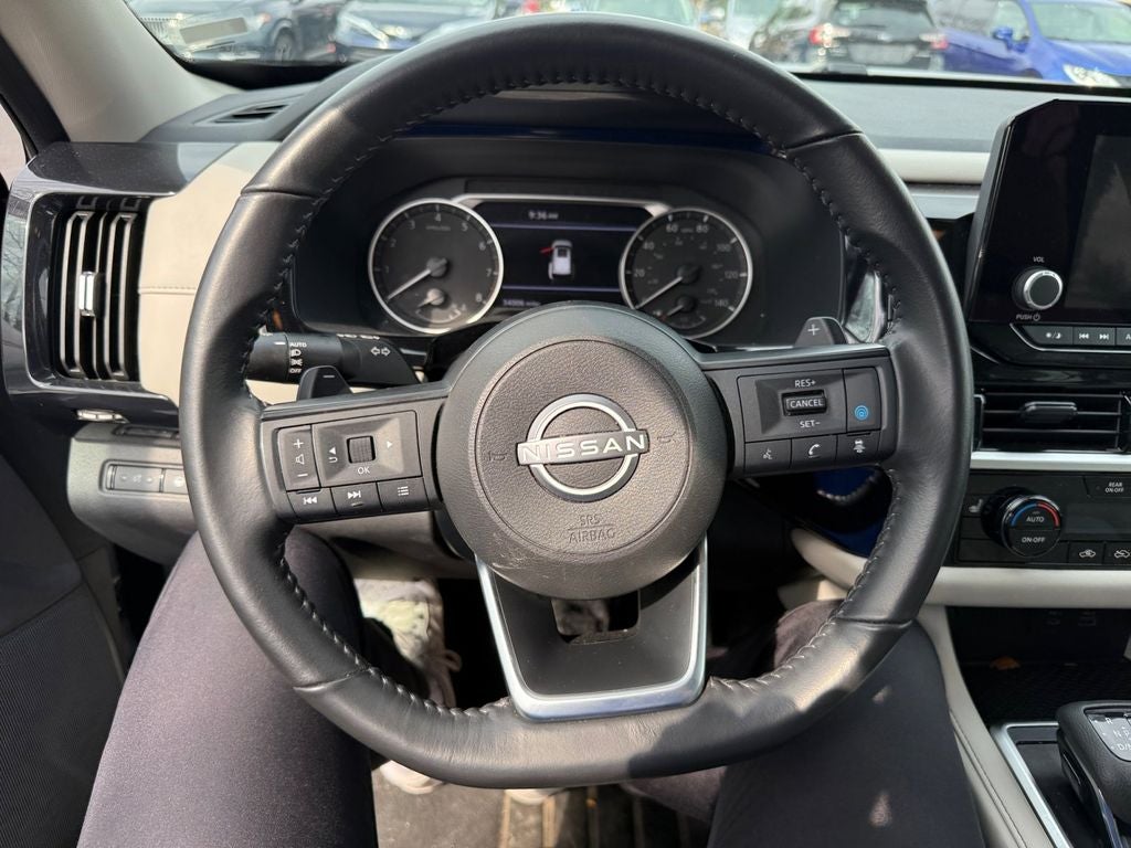 2024 Nissan Pathfinder SV 4WD