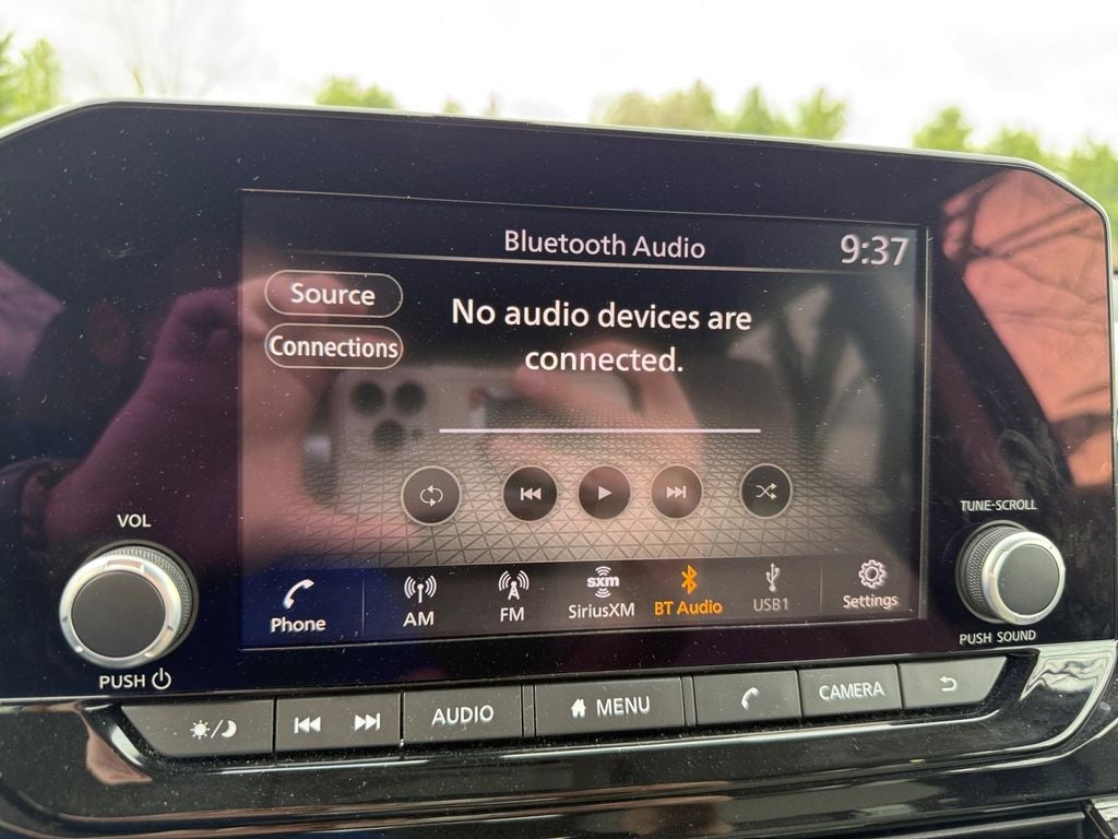 2024 Nissan Pathfinder SV 4WD