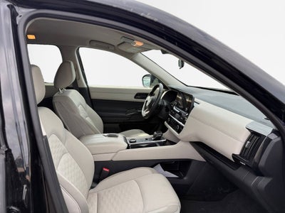 2024 Nissan Pathfinder SV 4WD