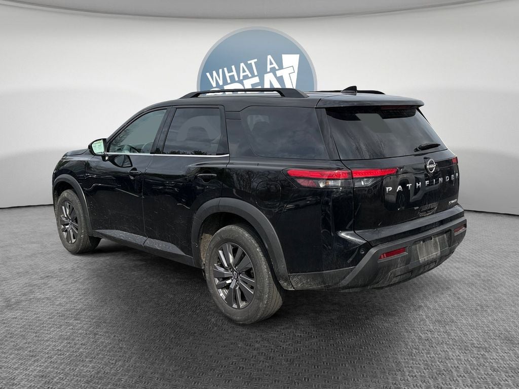 2024 Nissan Pathfinder SV 4WD