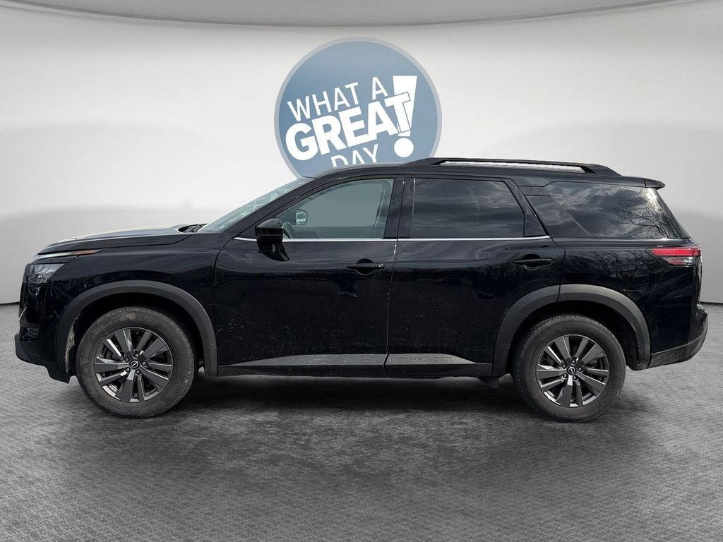 2024 Nissan Pathfinder SV 4WD