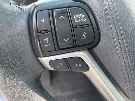 2019 Toyota Highlander SE V6 AWD in North Huntingdon, PA - Jim Shorkey Auto Group