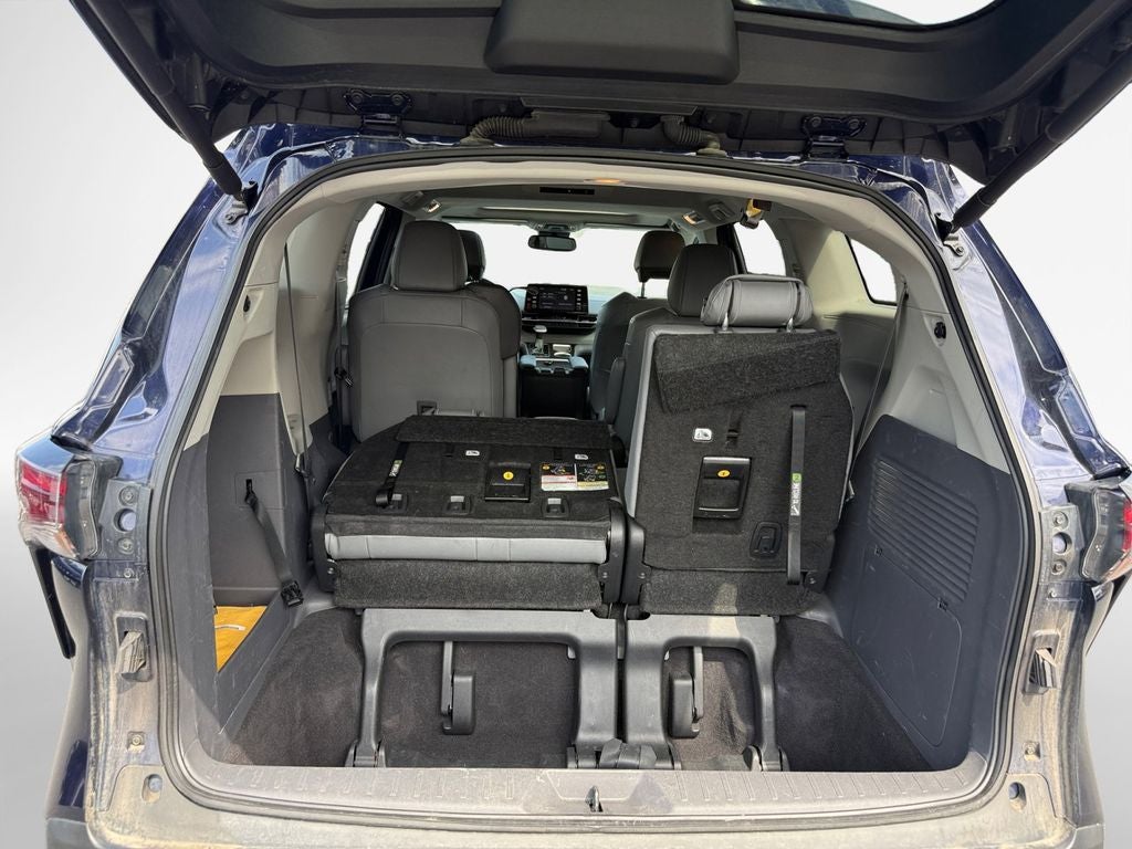 2024 Toyota Sienna XLE 7 Passenger
