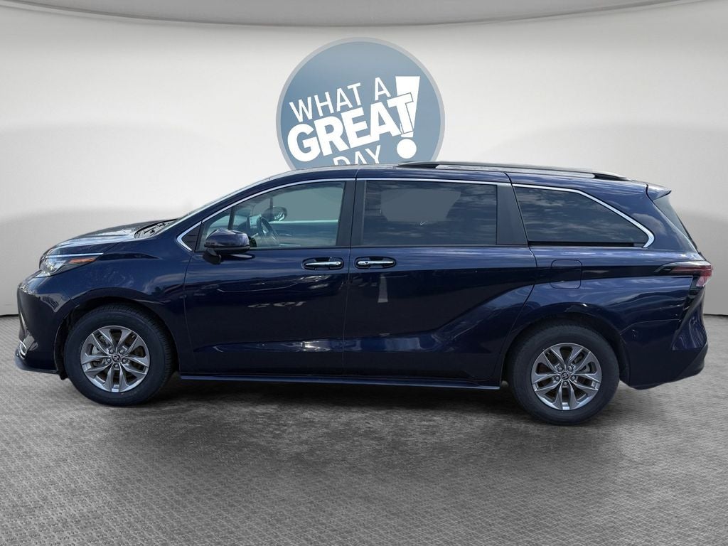 2024 Toyota Sienna XLE 7 Passenger