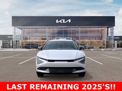 2025 Kia EV6 Wind