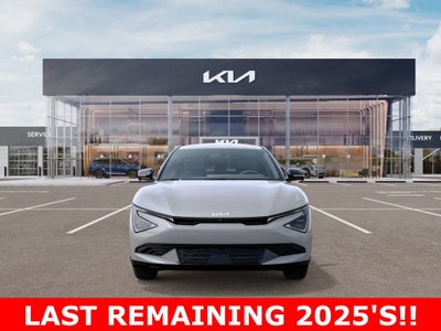 2025 Kia EV6 Wind