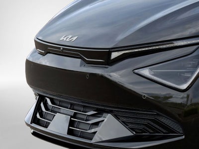 2025 Kia EV6 Wind