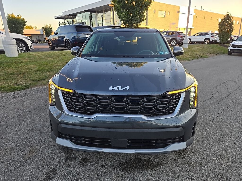 2024 Kia Sorento LX