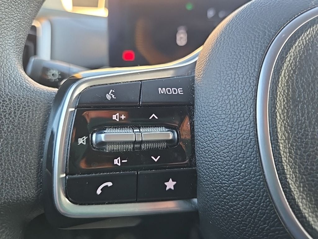 2024 Kia Sorento LX