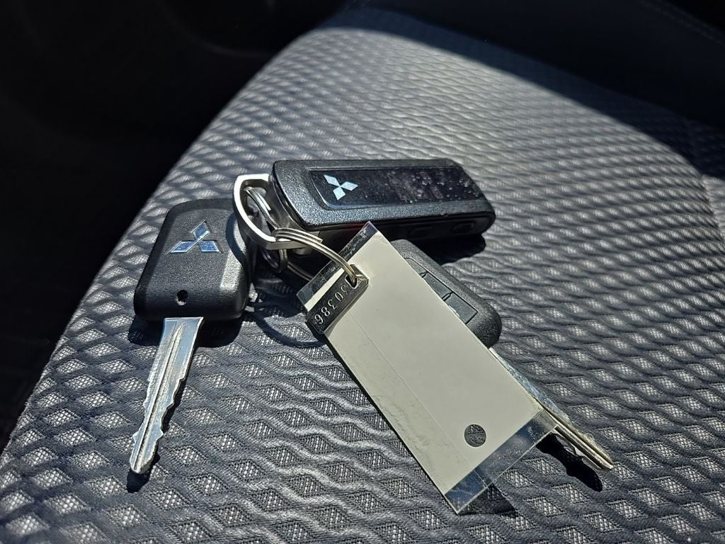 2019 Mitsubishi Outlander ES
