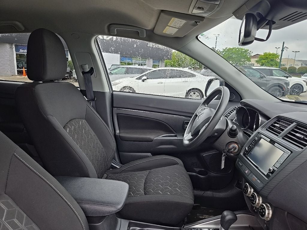 2024 Mitsubishi Outlander Sport 2.0 ES 4WD