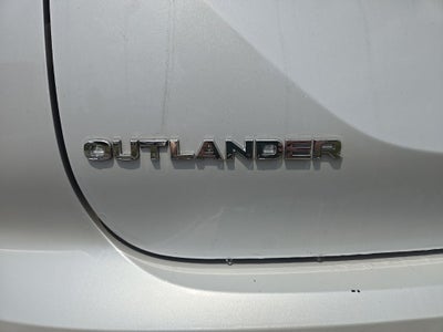 2024 Mitsubishi Outlander SE 4WD
