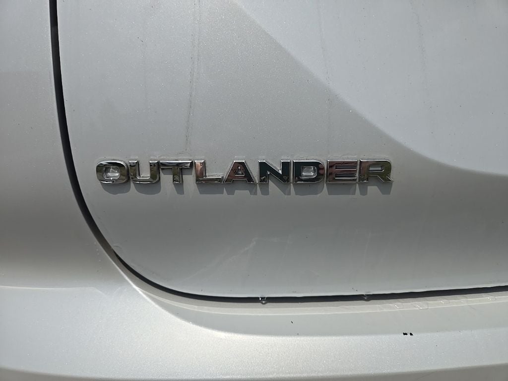 2024 Mitsubishi Outlander SE 4WD