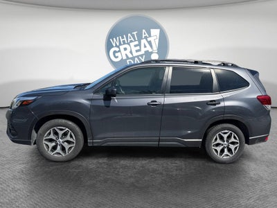 2024 Subaru Forester Premium AWD