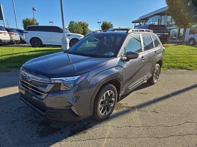 2025 Subaru Forester Premium Premium