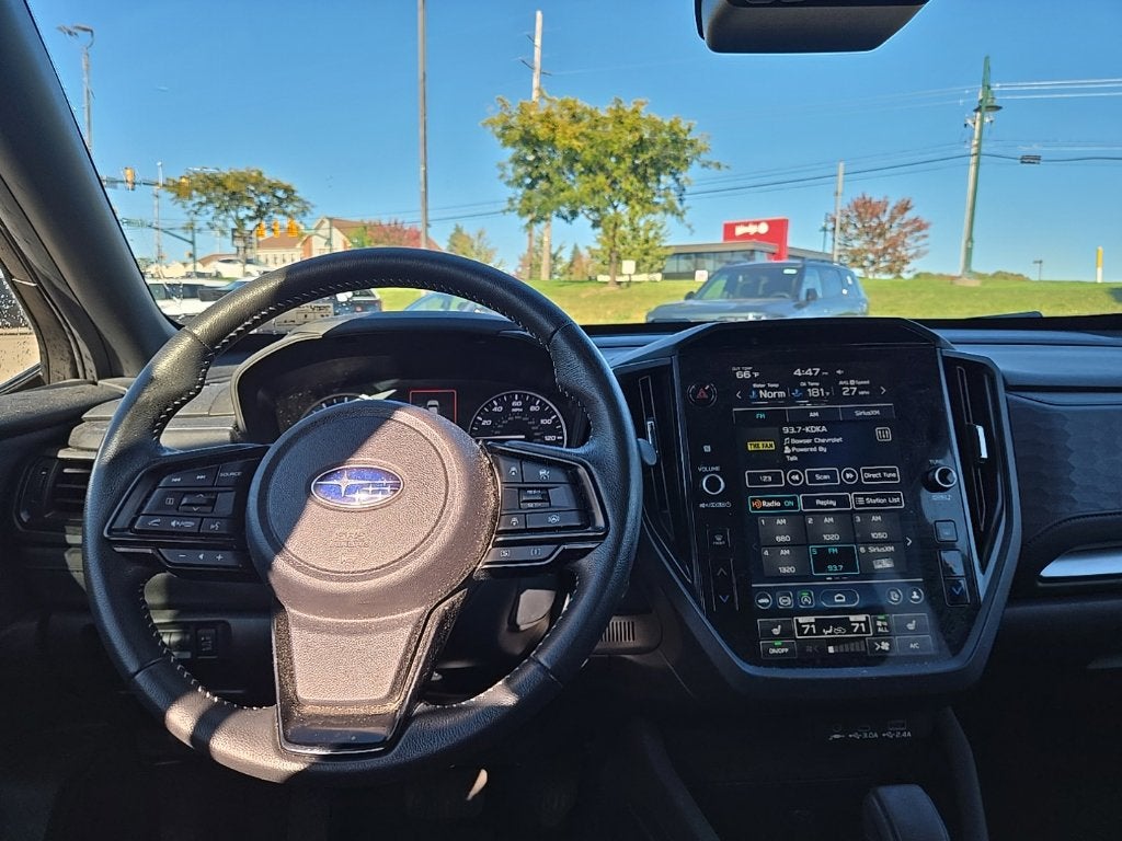 2025 Subaru Forester Premium Premium