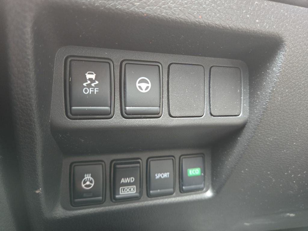 2022 Nissan Rogue Sport SL AWD