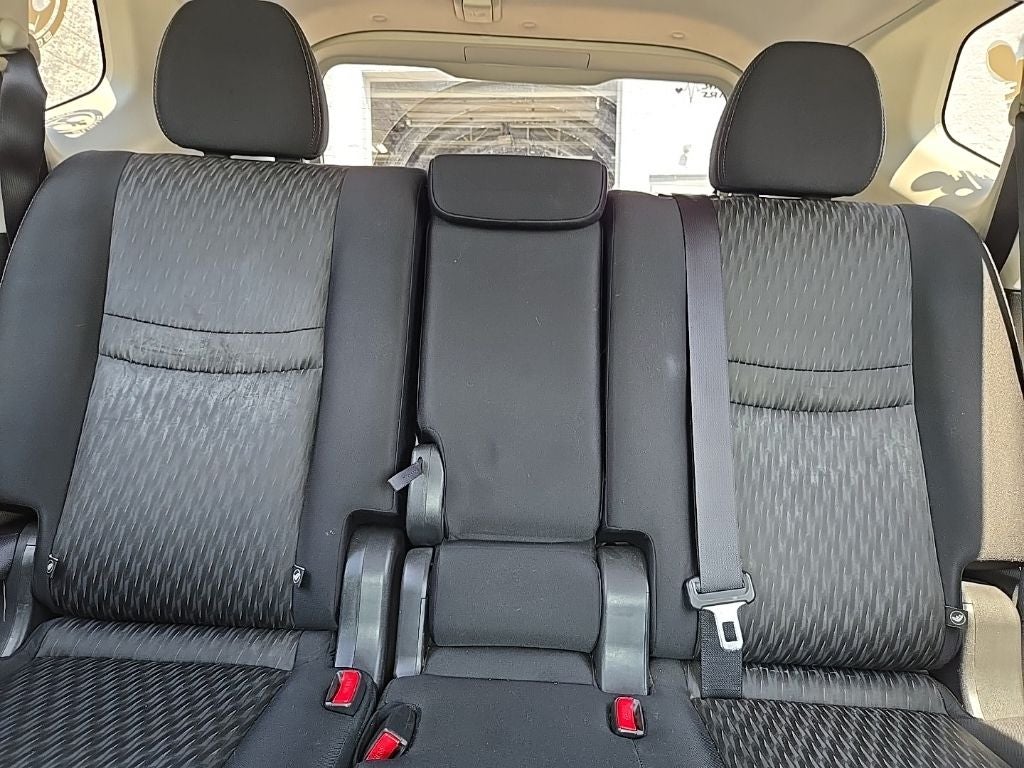 2017 Nissan Rogue SV AWD