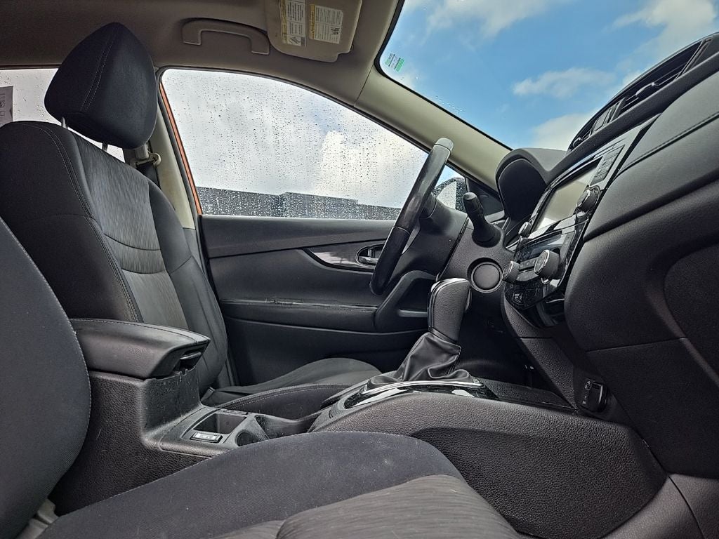 2017 Nissan Rogue SV AWD