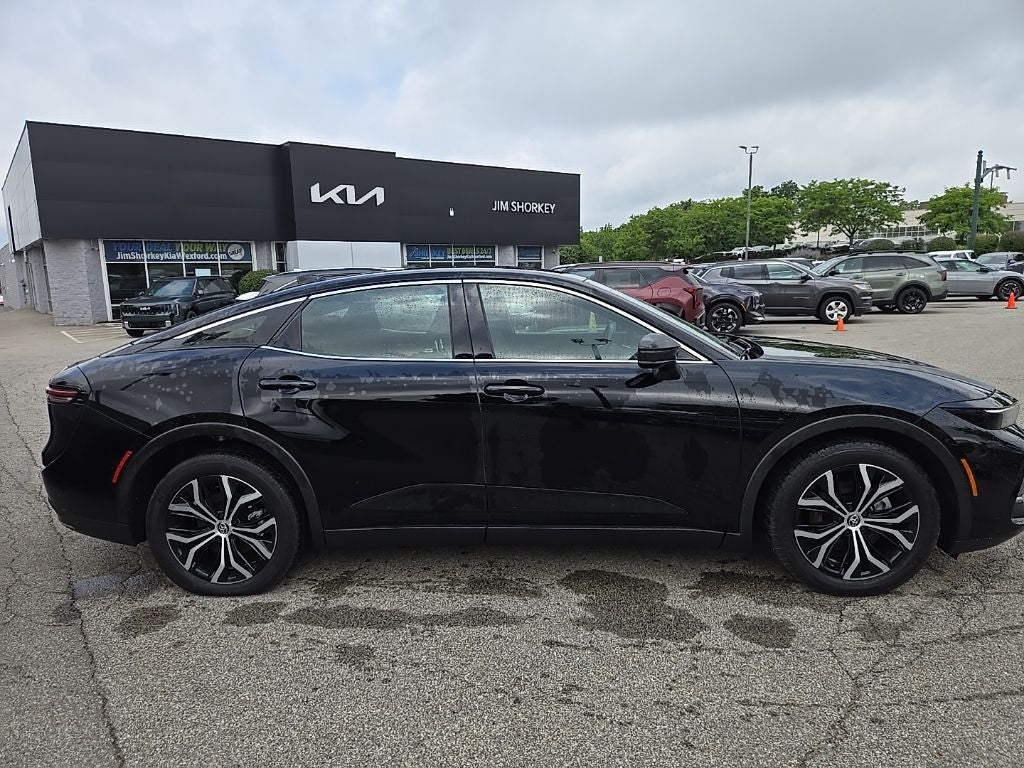 2024 Toyota Crown XLE AWD