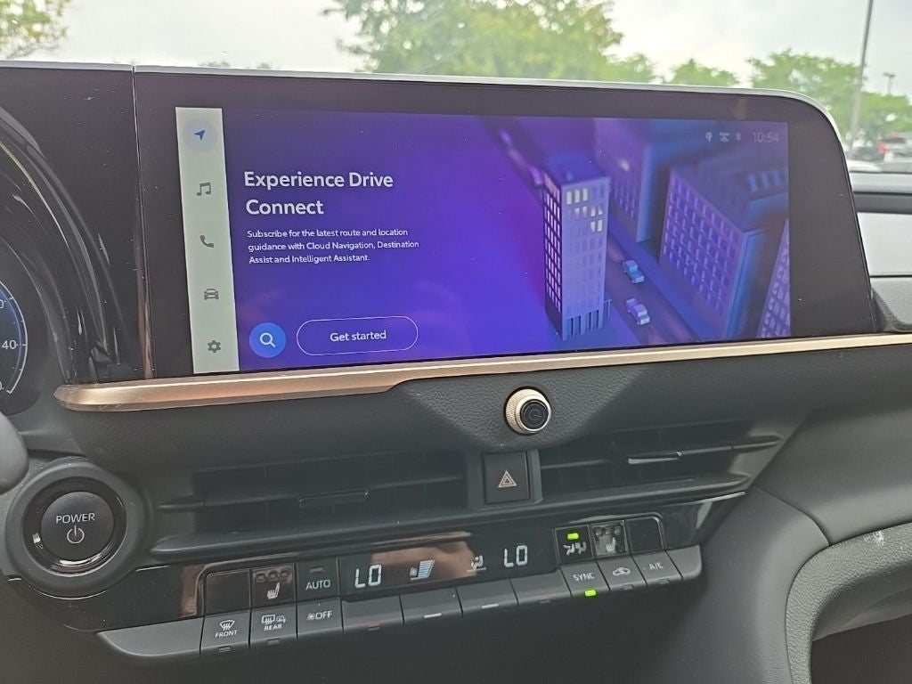 2024 Toyota Crown XLE AWD