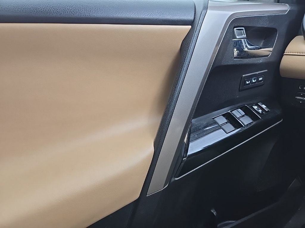 2018 Toyota RAV4 Hybrid Limited AWD