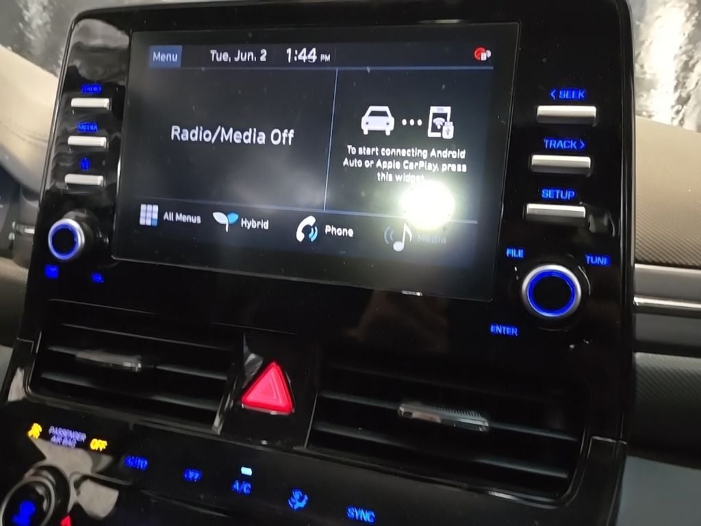 2022 Hyundai Ioniq Hybrid SE