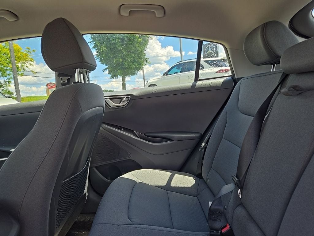 2022 Hyundai Ioniq Hybrid SE