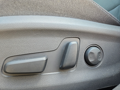 2022 Hyundai Ioniq Hybrid SE