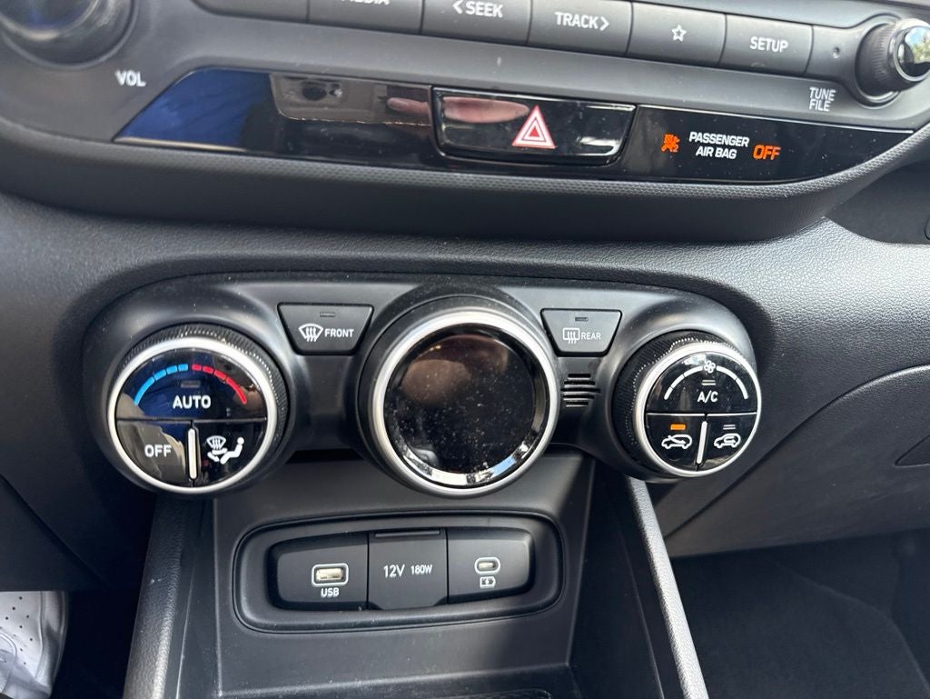 2023 Hyundai Venue SEL