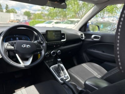 2023 Hyundai Venue SEL