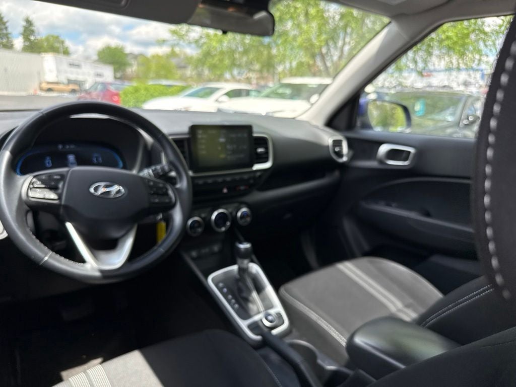 2023 Hyundai Venue SEL